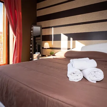 بيت ضيافة Cconforthotels Semplici Emozioni