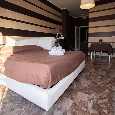 Cconforthotels Semplici Emozioni 3* Бари