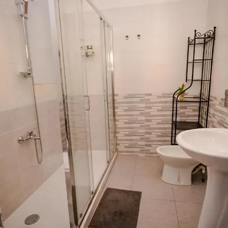 Gasthuis Cconforthotels Semplici Emozioni