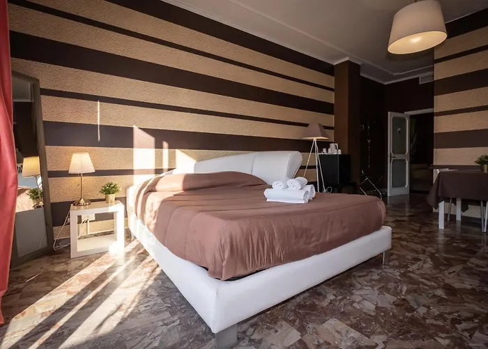 Cconforthotels Semplici Emozioni ゲストハウス 3*