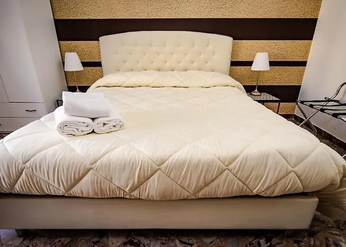 Cconforthotels Semplici Emozioni ゲストハウス バーリ